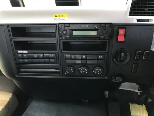 三菱 ファイター 2KG-FK72F(2WD)の写真16