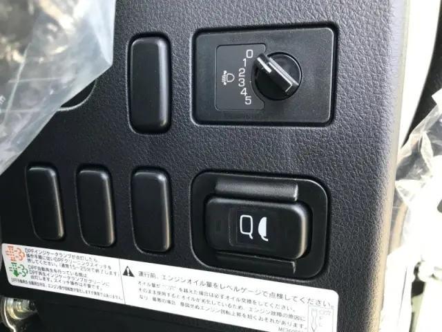 三菱 ファイター 2KG-FK72F(2WD)の写真17