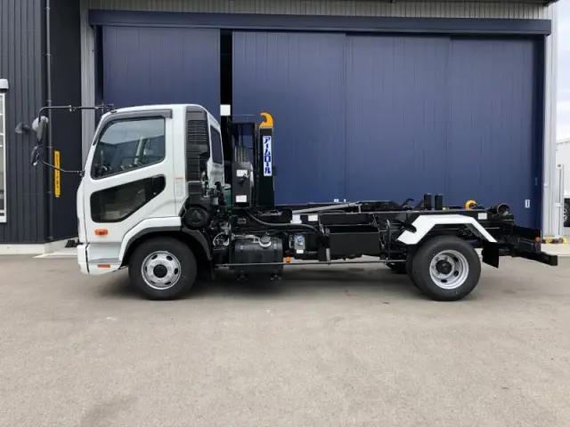 三菱 ファイター 2KG-Fk72F(2WD)の写真5