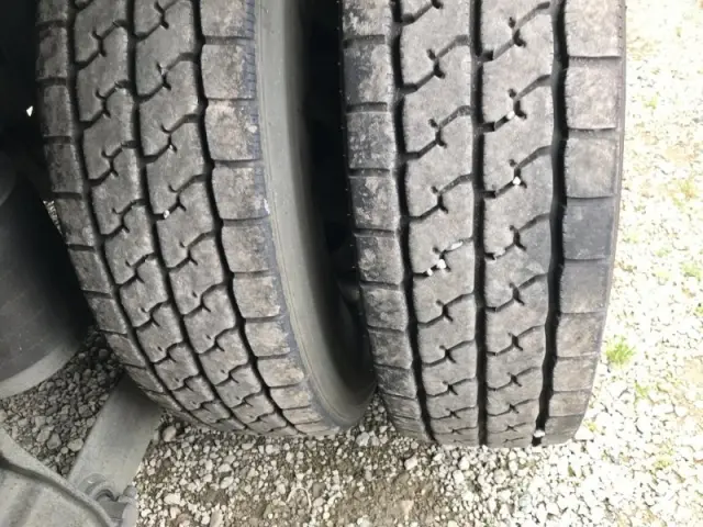 いすゞ ギガ QPG-CYL77B(6x2)の写真34