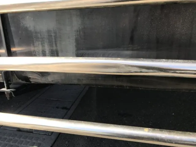 いすゞ ギガ QPG-CYL77B(6x2)の写真44