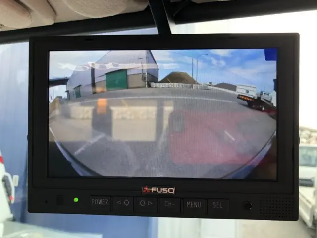 三菱 キャンター 2RG-FBAV0(2WD)の写真15