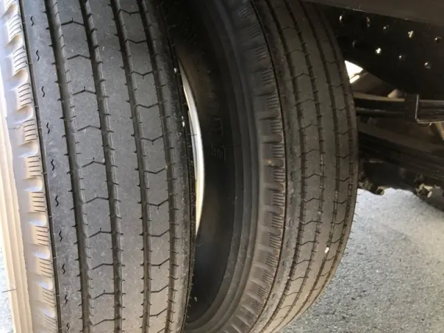 三菱 キャンター 2PG-FEB80の写真17