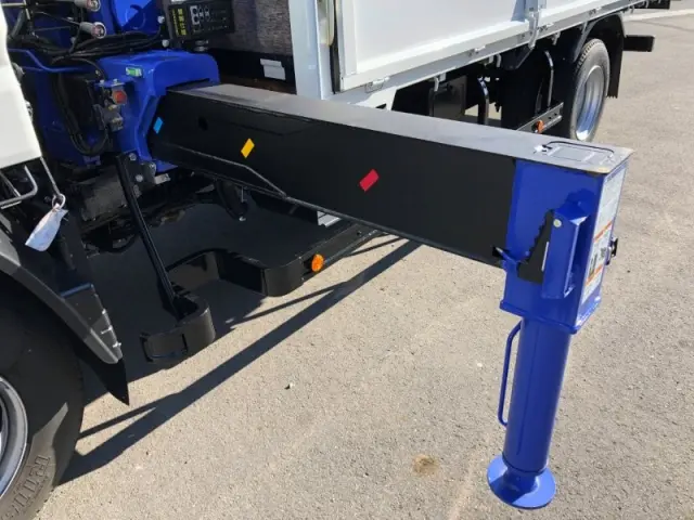 三菱 キャンター 2PG-FEB80の写真27