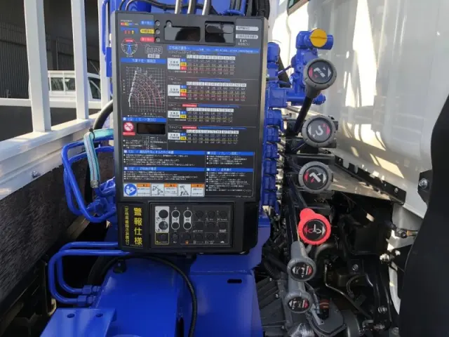 三菱 キャンター 2PG-FEB80の写真29