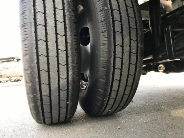 日野 デュトロ 2KG-XZC60Mの写真19