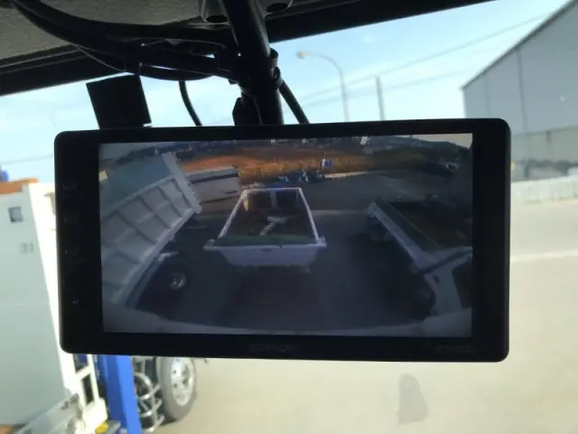 UD クオン QPG-CG5ZA(8x4)の写真13