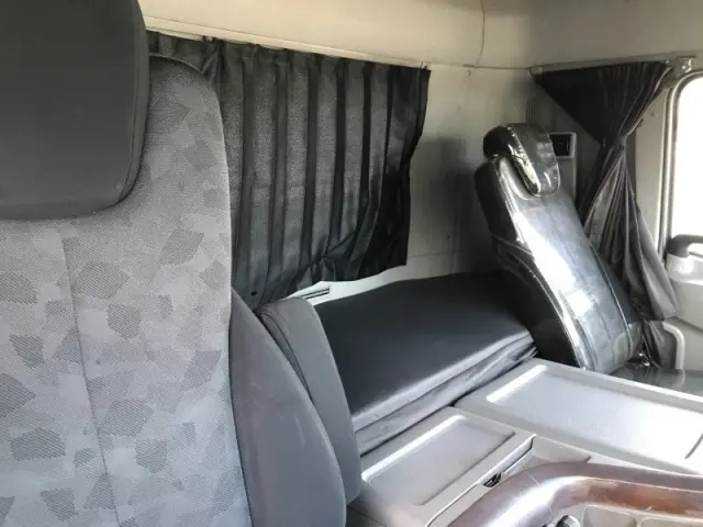 UD クオン QPG-CG5ZA(8x4)の写真15