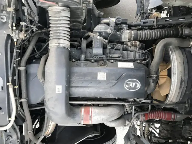 UD クオン QPG-CG5ZA(8x4)の写真16