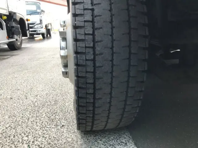 UD クオン QPG-CG5ZA(8x4)の写真22