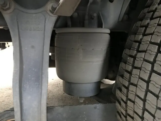 UD クオン QPG-CG5ZA(8x4)の写真28