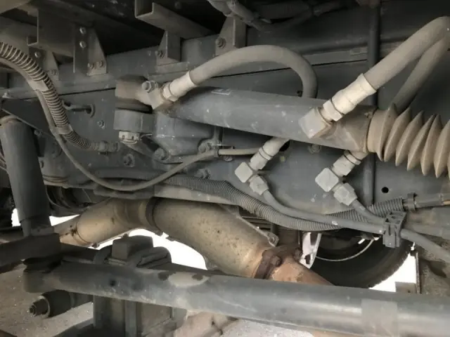 UD クオン QPG-CG5ZA(8x4)の写真31