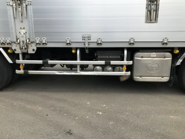 UD クオン QPG-CG5ZA(8x4)の写真45