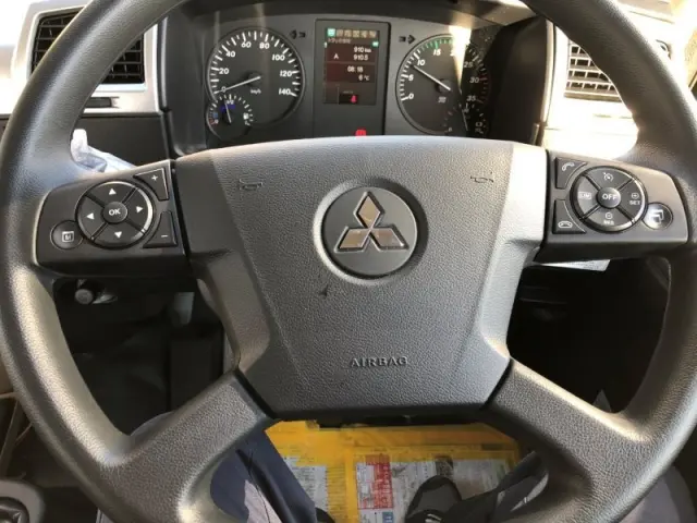 三菱 ファイター 2KG-FK72Fの写真9