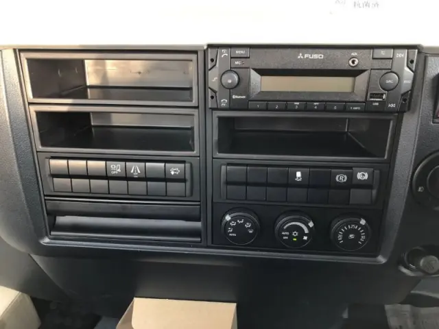 三菱 ファイター 2KG-FK72Fの写真13