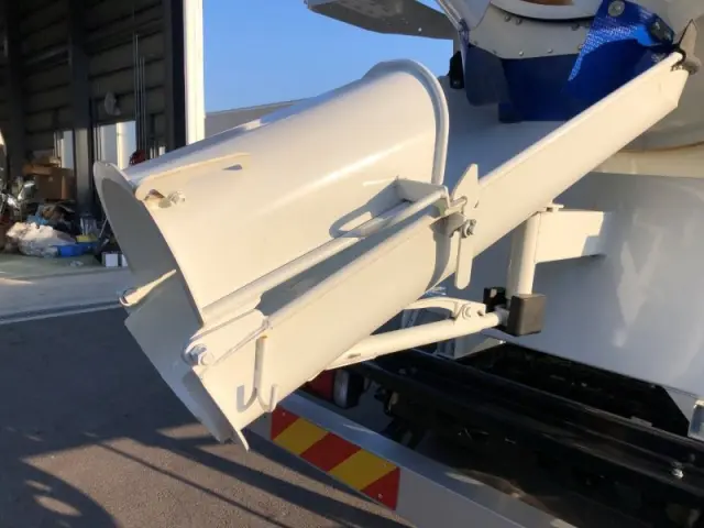 三菱 ファイター 2KG-FK72Fの写真38