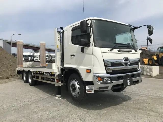 日野 レンジャー 2DG-GK2ABA(6x4)の写真2