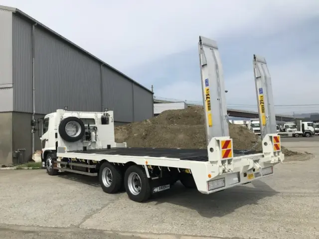 日野 レンジャー 2DG-GK2ABA(6x4)の写真3