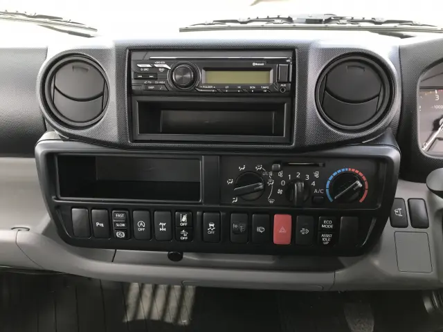 日野 デュトロ 2DG-XZU675T(4WD)の写真11