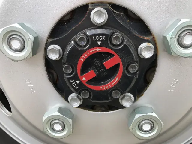 日野 デュトロ 2DG-XZU675T(4WD)の写真26