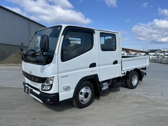 三菱 キャンター 2RG-FBA20の写真1
