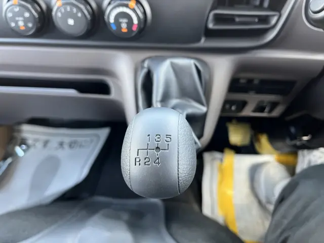 三菱 キャンター 2RG-FBA20の写真11