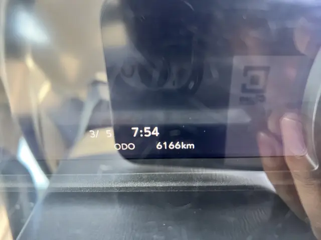 いすゞ エルフ 2RG-NMR88AC(2WD)の写真10