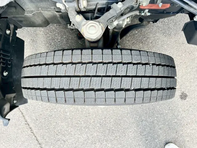 いすゞ エルフ 2RG-NMR88AC(2WD)の写真20