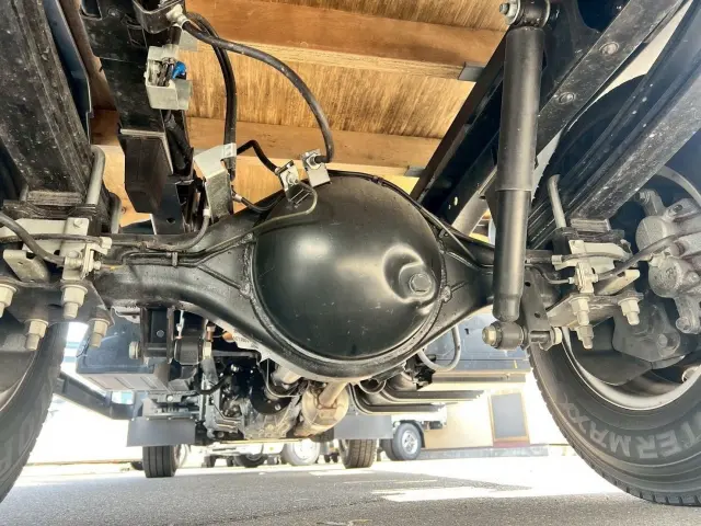 いすゞ エルフ 2RG-NMR88AC(2WD)の写真34