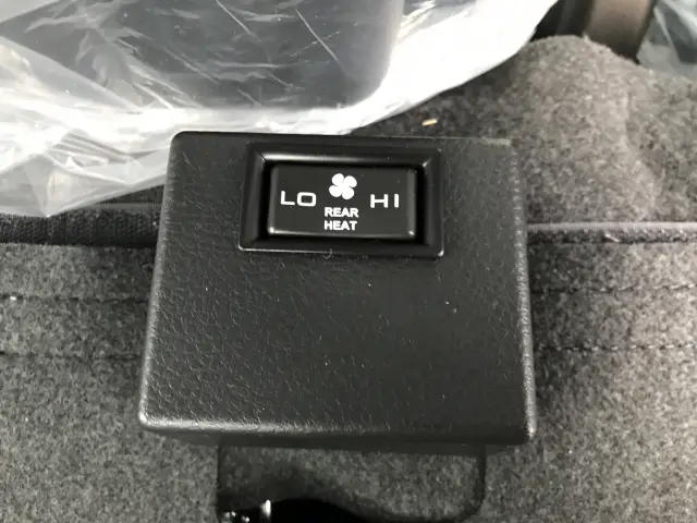 三菱 キャンター 2RG-FBA20(2WD)の写真16