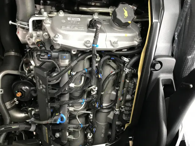 三菱 キャンター 2RG-FBA20(2WD)の写真17