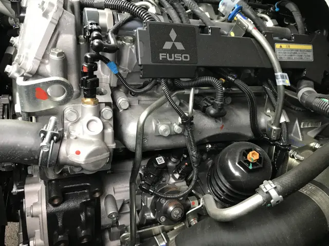 三菱 キャンター 2RG-FBA20(2WD)の写真18