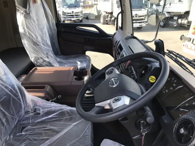 日野 レンジャー 2KG-FE2ACA(2WD)の写真8