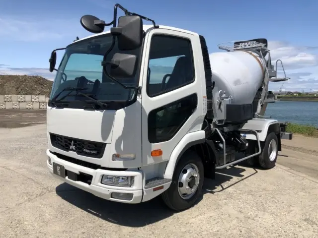 三菱 ファイター 2KG-FK72Fの写真1
