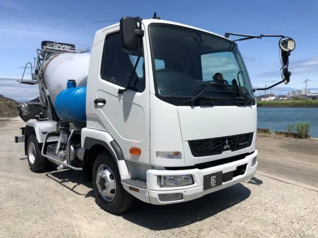 三菱 ファイター 2KG-FK72Fの写真2
