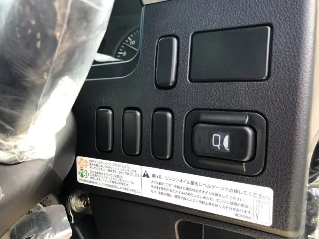三菱 ファイター 2KG-FK72Fの写真12