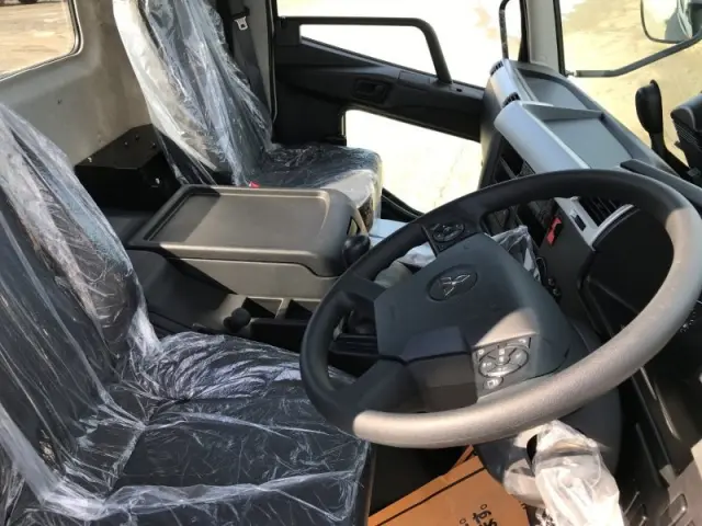 三菱 ファイター 2KG-FK72F(2WD)の写真7