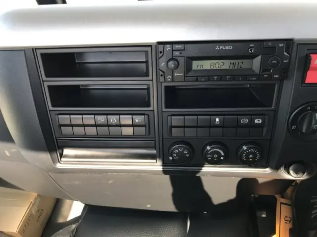 三菱 ファイター 2KG-FK72F(2WD)の写真10