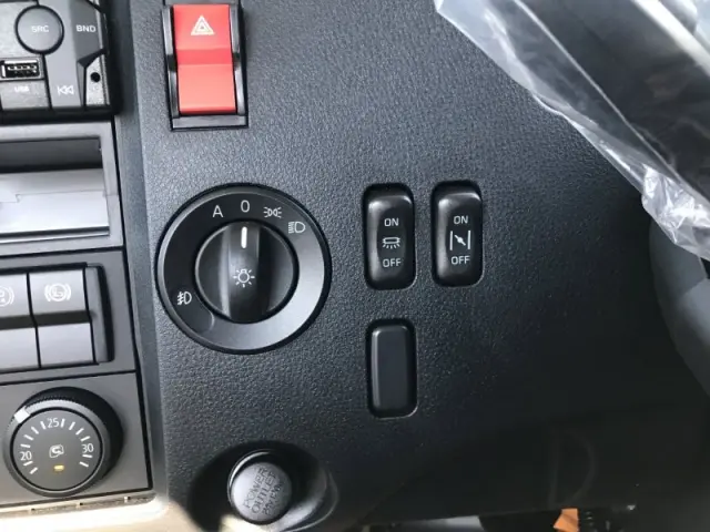 三菱 ファイター 2KG-FK72F(2WD)の写真11