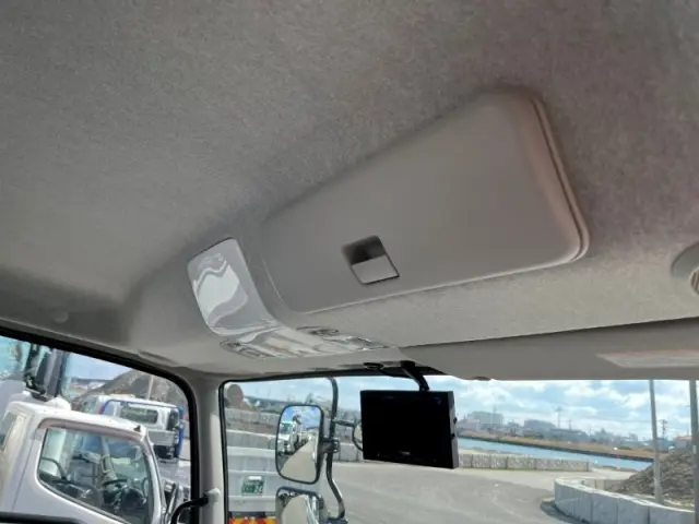 三菱 ファイター 2KG-FK72F(2WD)の写真12