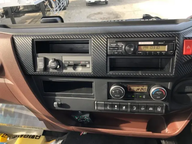 日野 レンジャー 2PG-FC2ABA(2WD)の写真12