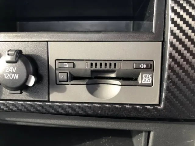 日野 レンジャー 2PG-FC2ABA(2WD)の写真16