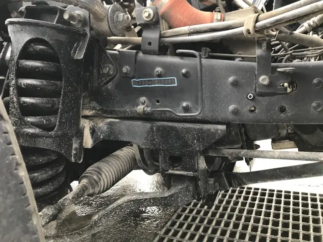 いすゞ エルフ BKG-NKR85AN(2WD)の写真31