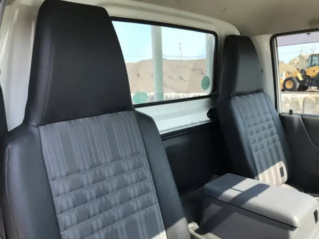 マツダ ボンゴトラック DBF-SLP2L(4WD)の写真7