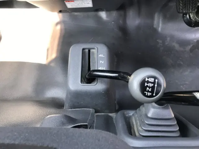 マツダ ボンゴトラック DBF-SLP2L(4WD)の写真11