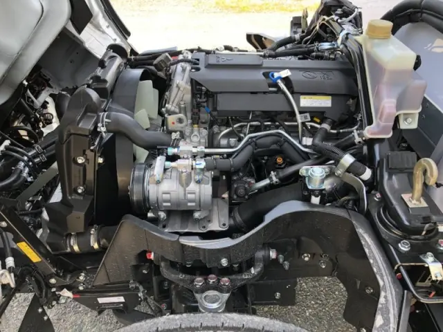 三菱 キャンター 2RG-FBAV0(2WD)の写真20