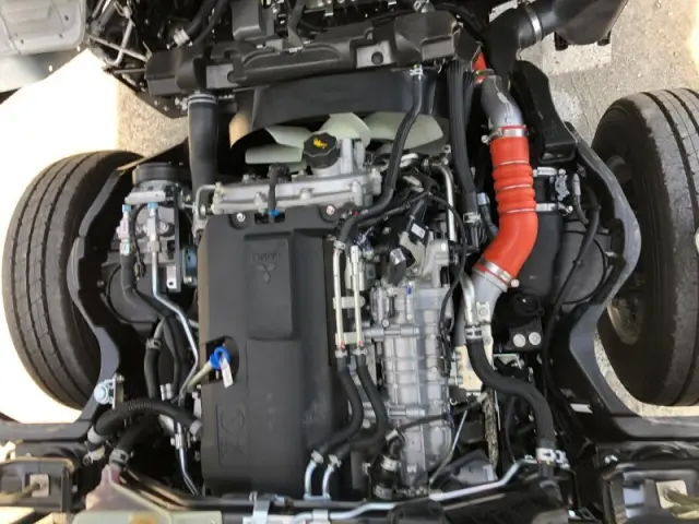 三菱 キャンター 2RG-FBAV0(2WD)の写真22