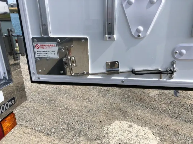 三菱 キャンター 2RG-FBAV0(2WD)の写真33