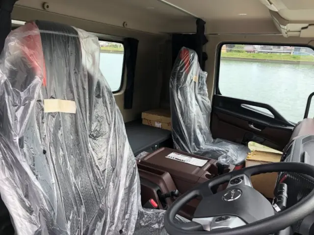 日野 レンジャー 2KG-FE2ACA(2WD)の写真6