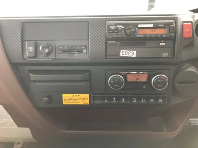 日野 レンジャー 2KG-FE2ACA(2WD)の写真14